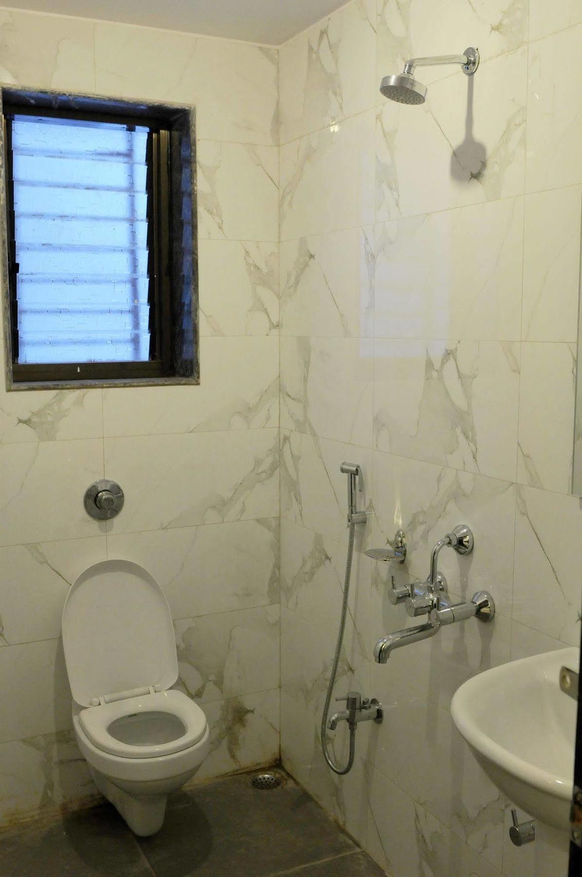 Hotel Sai Ramanand Ширди Екстериор снимка